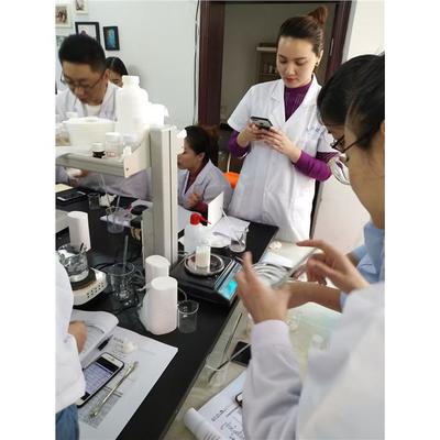 專業(yè)化妝品培訓(xùn)機構(gòu) 融合綜合性、創(chuàng)新研發(fā)與人才培養(yǎng)